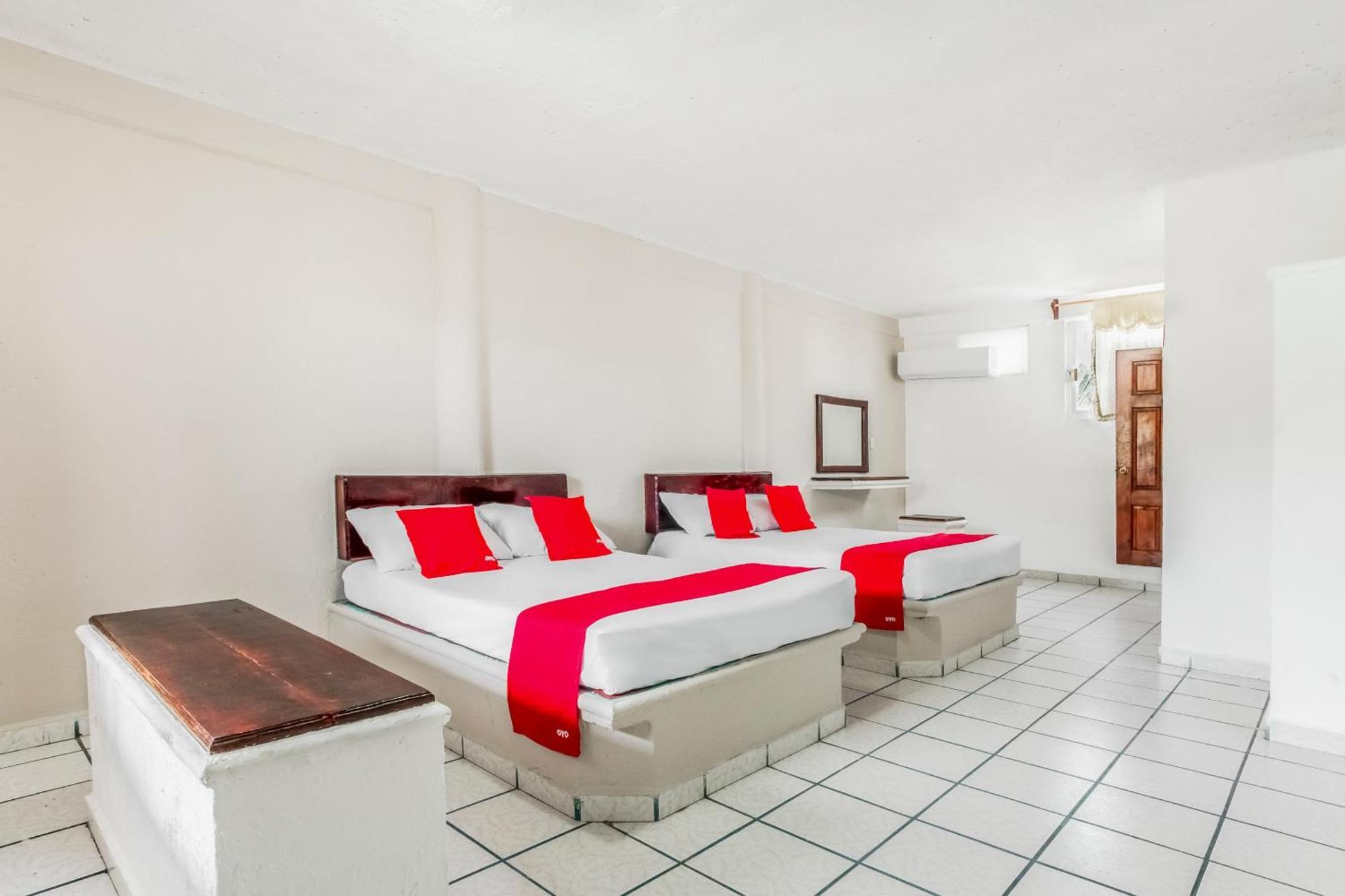 קנקון Oyo Hotel Jaguar מראה חיצוני תמונה
