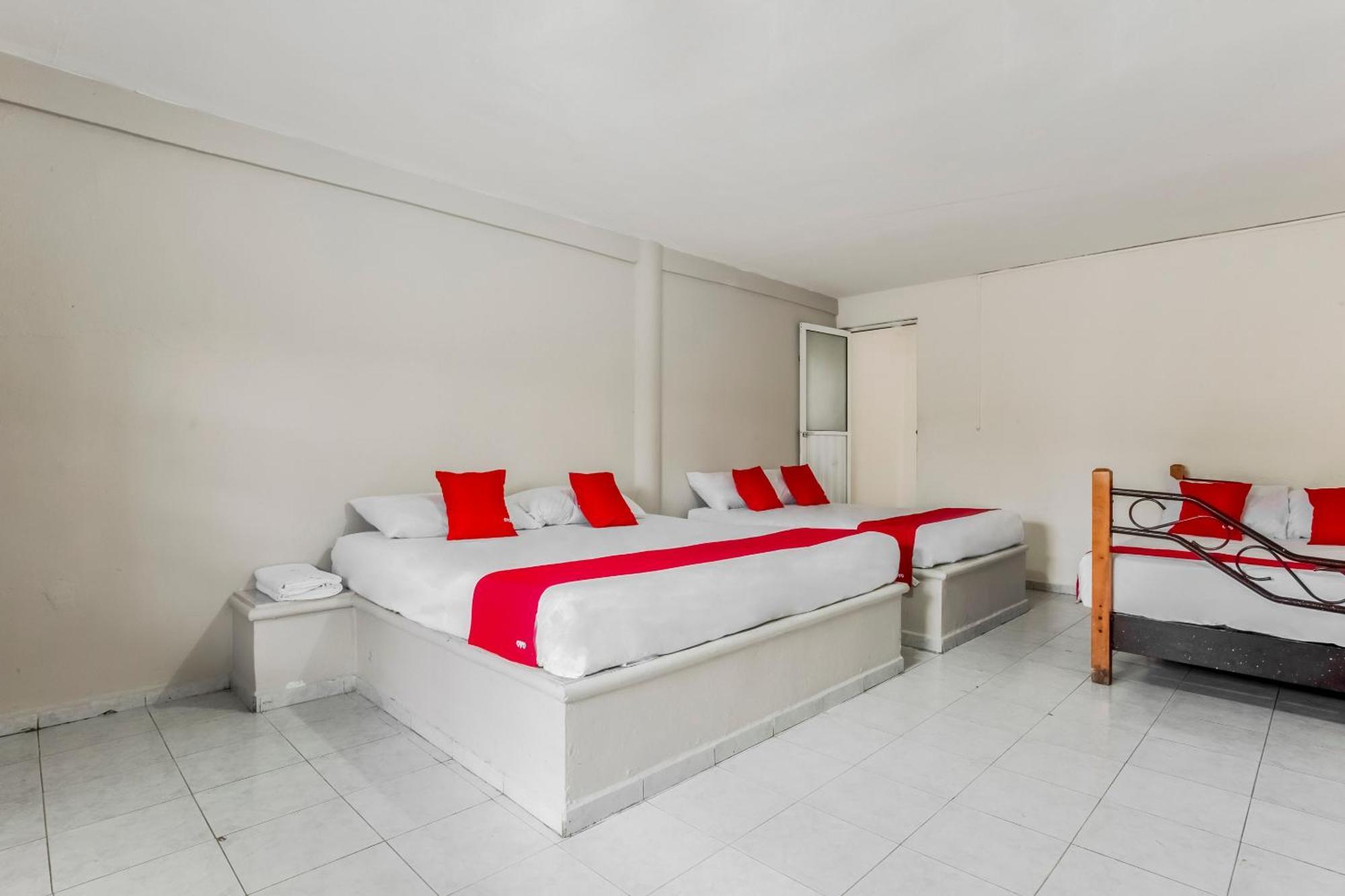 קנקון Oyo Hotel Jaguar מראה חיצוני תמונה