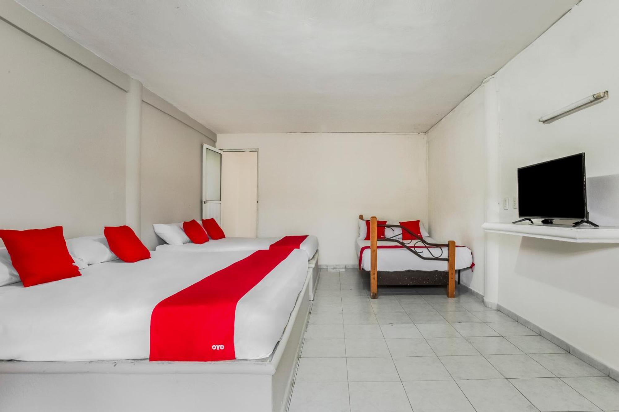 קנקון Oyo Hotel Jaguar מראה חיצוני תמונה