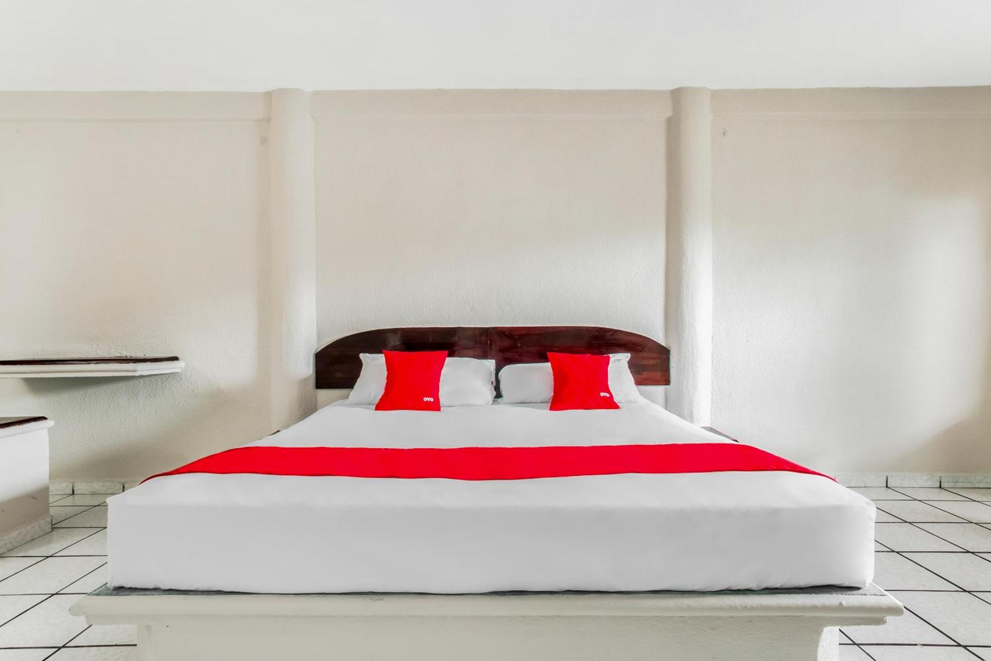 קנקון Oyo Hotel Jaguar מראה חיצוני תמונה